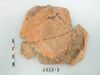 藏品(紅色夾砂陶底部)的圖片